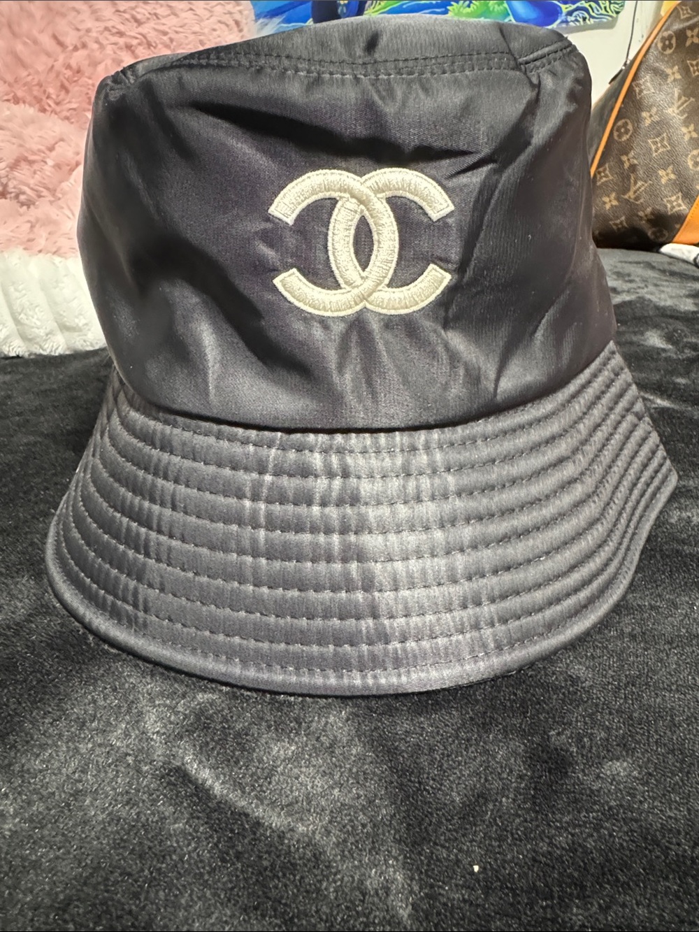 Source Unknown Black Bucket Hat with White Double C Logo